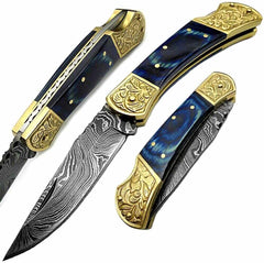 Couteaux de poche Couteau de poche en bois bleu pour hommes Scrimshaw Work 7.6'' couteau Damas Couteau de poche Couteau pliant cadeaux pour hommes 